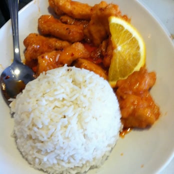 Dumpling Inn - Orange Chicken, ordered by my BF..he loves this dish..we order it every time we come. - Chinese Near Me - San Diego, California