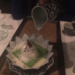 Chez Meh - Dessert chaud/froid. Flan nature et coco. Miaoum !