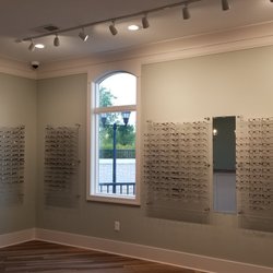 Caitlin S Filips - Frame Displays Right