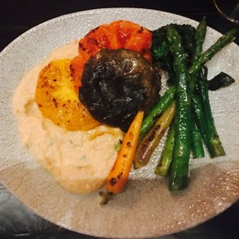 Wilson Hardware Kitchen & Bar - Vegan Medley - New American Near Me - Arlington, Virginia