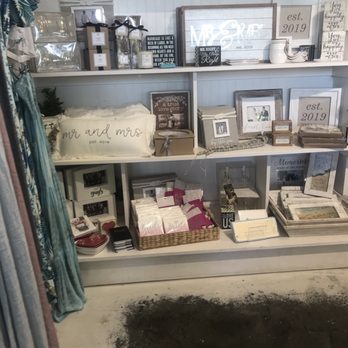 Gidget's - Accessories Near Me - Siesta Key, Florida Gidget's - Accessories Near Me - Siesta Key, Florida