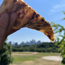 North of Brooklyn Pizzeria - Decent under carriage