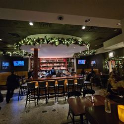 Murray's - The bar