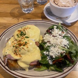 Eggs Benedict