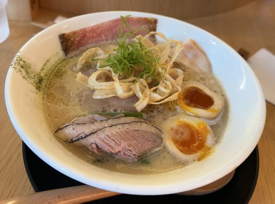Mensho Ramen by null