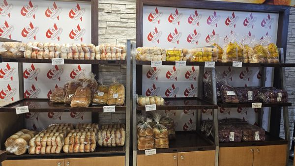 Valerio's Tropical Bake Shop by null