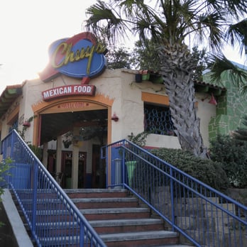 Chuy's - Front entrance - Tex-Mex Near Me - Selma, Texas