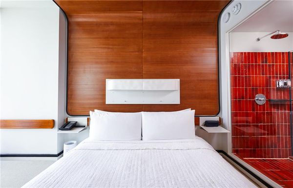 The Standard, High Line by null