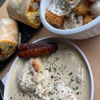 Libelula - Biscuits and Gravy, sausage, Saucy Tots and egg - Breakfast & Brunch Near Me - Fresno, California