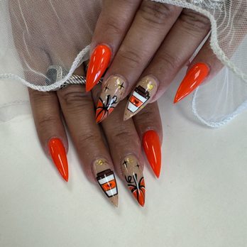 Art nails - Pumpkin spice nail design by Angela! - Nail Salons Near Me - Santa Ana, California Art nails - Pumpkin spice nail design by Angela! - Nail Salons Near Me - Santa Ana, California