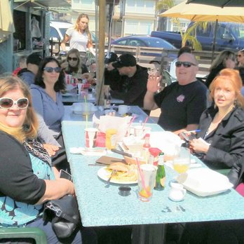 Zelda's - Everyone smiling because it's fricken CAPITOLA KIDS!!!! - Bars Near Me - Capitola, California Zelda's - Everyone smiling because it's fricken CAPITOLA KIDS!!!! - Bars Near Me - Capitola, California