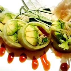 Pat Gogo - Vegan cucumber roll! No rice