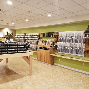 Body Oils-NY - Over 1800 body oils to choose from & hand dipped incense. Oils last all day long. - Candle Stores Near Me - Middletown, New York Body Oils-NY - Over 1800 body oils to choose from & hand dipped incense. Oils last all day long. - Candle Stores Near Me - Middletown, New York