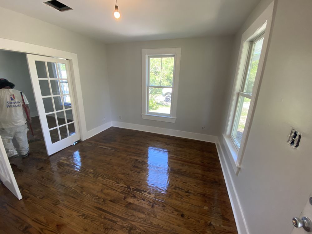 Slide of Rojo’s Custom Painting