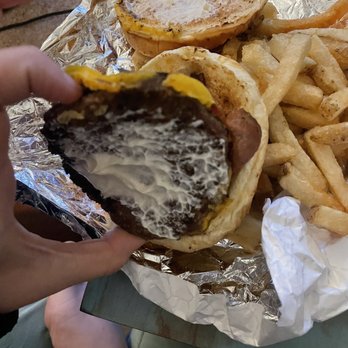 Small Cheval- Wicker Park - Tiny burger - Burgers Near Me - Chicago, Illinois