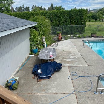 Pool World - Here is the pool cover by their picnic table - Hot Tub & Pool Near Me - Spokane, Washington Pool World - Here is the pool cover by their picnic table - Hot Tub & Pool Near Me - Spokane, Washington