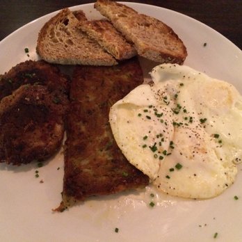 Maplewood Kitchen and Bar - Eggs Your Way (Over Easy with Sausage) - Breakfast & Brunch Near Me - Cincinnati, Ohio Maplewood Kitchen and Bar - Eggs Your Way (Over Easy with Sausage) - Breakfast & Brunch Near Me - Cincinnati, Ohio