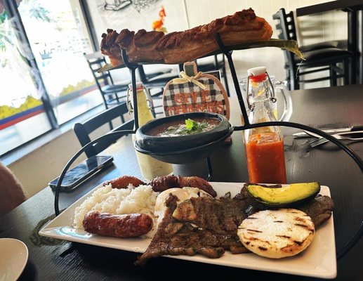 Colombian Mountains Cafe by null