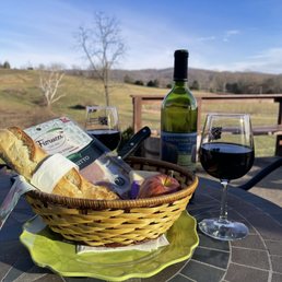 Snack basket