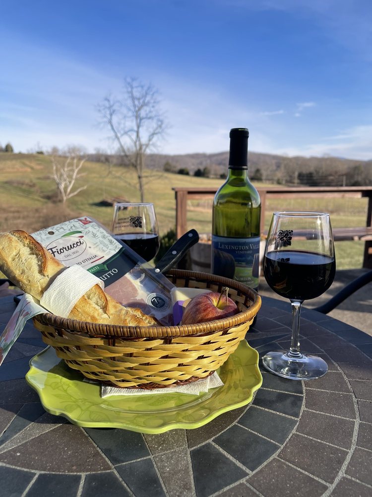 Social spots from Lexington Valley Vineyard