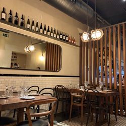 La Pescadería - Eating area
