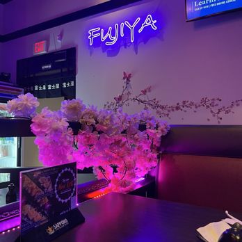 FUJIYA - Seating area - Japanese Near Me - Burbank, California FUJIYA - Seating area - Japanese Near Me - Burbank, California
