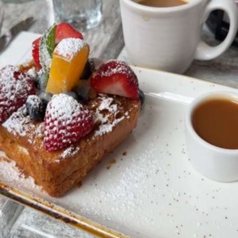 Surisan - Blueberry Stuffed Crunch French Toast Breakfast - Korean Near Me - San Francisco, California Surisan - Blueberry Stuffed Crunch French Toast Breakfast - Korean Near Me - San Francisco, California