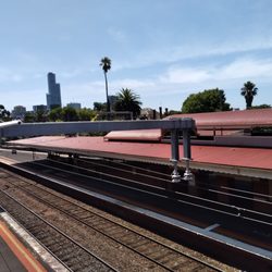 Hawksburn Railway Station - Station