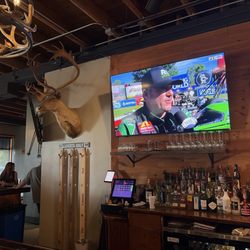 The Lodge Tavern and Tap - Lunch on Labor Day!