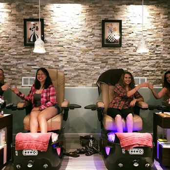 Pearl Nails & Spa - Ladies pedicure night! :) - Nail Salons Near Me - Nashua, New Hampshire Pearl Nails & Spa - Ladies pedicure night! :) - Nail Salons Near Me - Nashua, New Hampshire