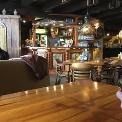 Pióro Feniksa - Interesting decor.