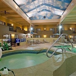 Holiday Inn Mansfield-Foxboro Area - Indoor heated saltwater pool.