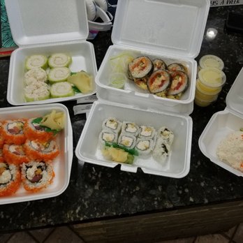 Café Zen - What's in the photo? Deliciousness, specifically when almost every other sushi spot is closed for Covid. - Sushi Bars Near Me - Gretna, Louisiana Café Zen - What's in the photo? Deliciousness, specifically when almost every other sushi spot is closed for Covid. - Sushi Bars Near Me - Gretna, Louisiana