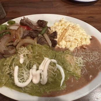 Cafe De Olla - Chilaquiles Divorciados - American Near Me - Burbank, California Cafe De Olla - Chilaquiles Divorciados - American Near Me - Burbank, California