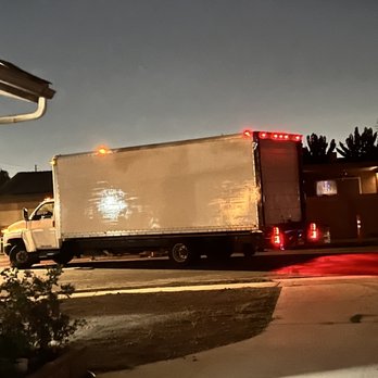 Flagman Moving - All done at 9:30pm. Well done - Movers Near Me Flagman Moving - All done at 9:30pm. Well done - Movers Near Me