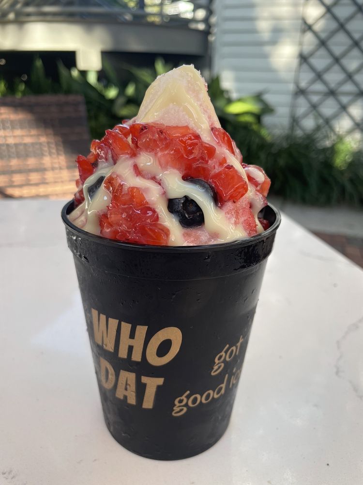 Get Stuffed By Sno-la Logo