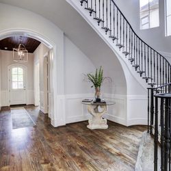 Roberts Carpets & Fine Floors - Houston
