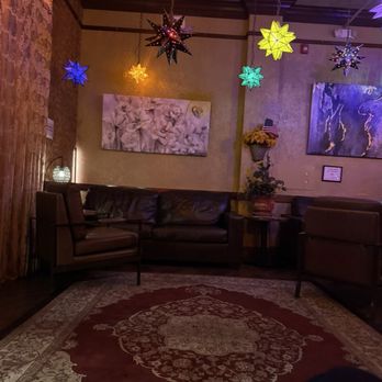 Rendezvous - Couchy vibes so good - Coffee & Tea Near Me - Flagstaff, Arizona