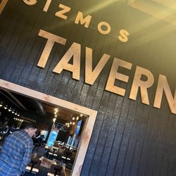 Gizmo's Tavern