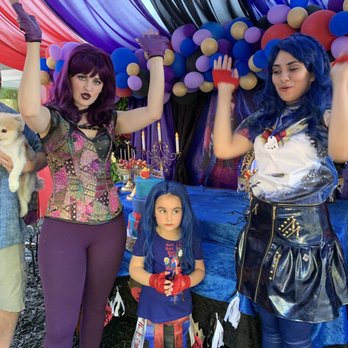 Creative Parties For Kids - The Birthday girl with Evie and Mal from the Descendants. - Party & Event Planning Near Me - Orange, California
