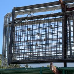 L A Hearne Company - Gate shopping