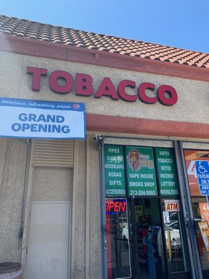 tobacco vape house King Tobacco And Vape House, 414 E Washington Blvd, Los Angeles, CA 90015,  US