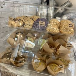 Makana's - Muffins & Cookies at Makana's Eatery NJ