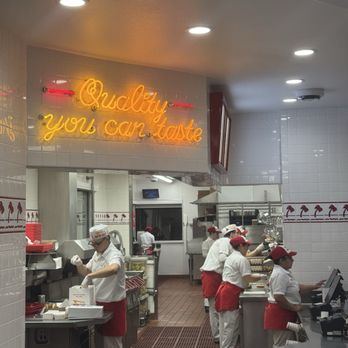 In-N-Out Burger - Inside - Burgers Near Me - Chandler, Arizona In-N-Out Burger - Inside - Burgers Near Me - Chandler, Arizona