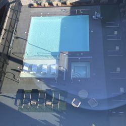 Neptune Pools - Montage pool