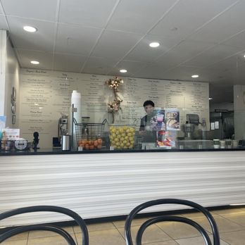 Fruittitude - Banana split - Bubble Tea Near Me - La Jolla, California