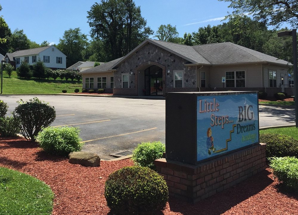Little Steps Big Dreams Academy - childcare center in Akron, OH