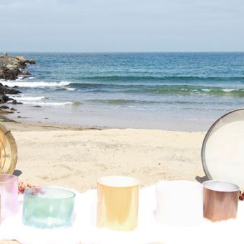 Gwen Gaydos - Sound bath on the beach - Reiki Near Me Gwen Gaydos - Sound bath on the beach - Reiki Near Me