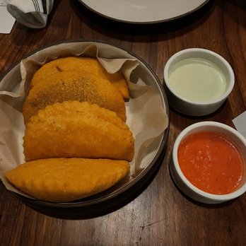 Casa Ora - Empanadas Combo of 4 - Venezuelan Near Me - Brooklyn, New York Casa Ora - Empanadas Combo of 4 - Venezuelan Near Me - Brooklyn, New York