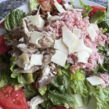 Dave's Diner - Chef salad - Diners Near Me - Adamstown, Pennsylvania